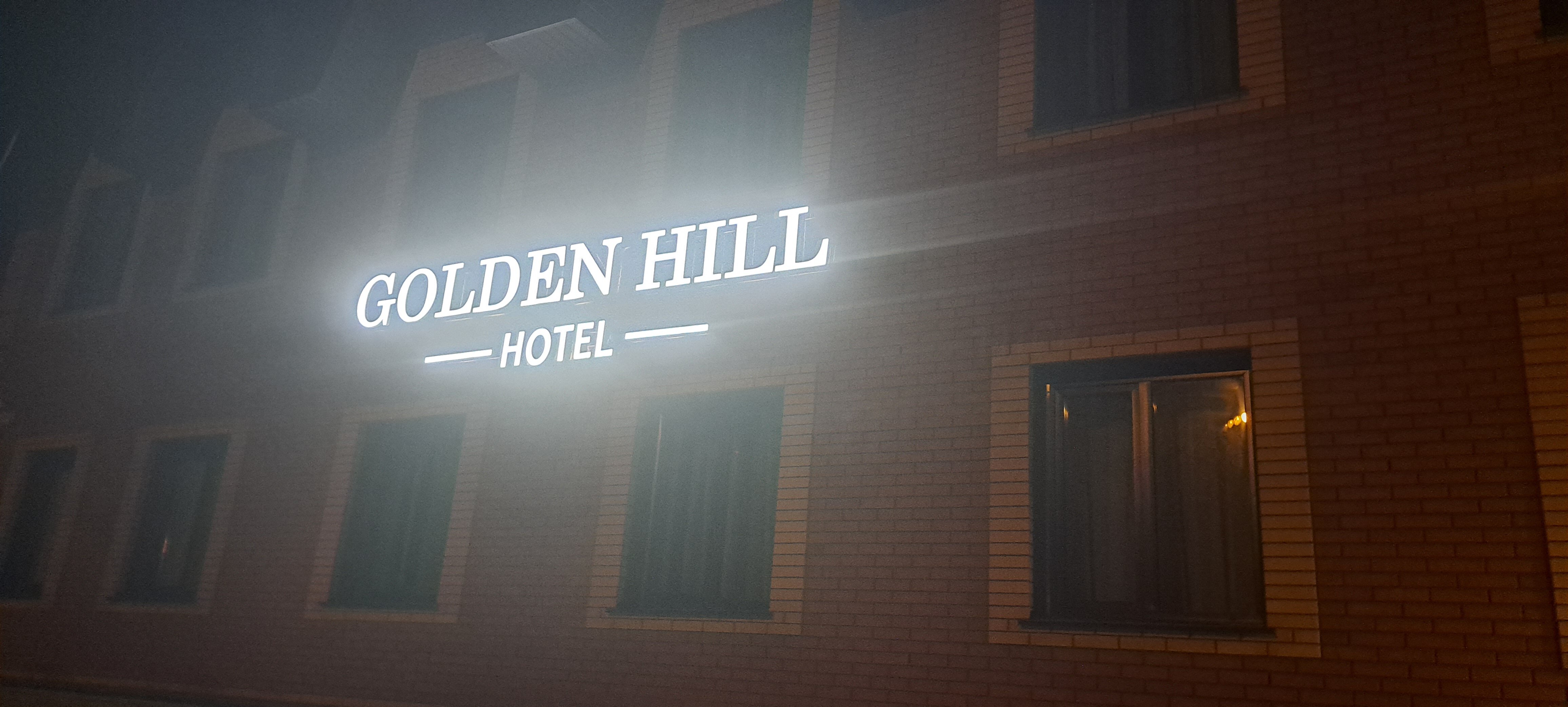 Фото Голден Хилл