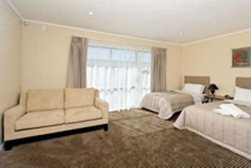 Гостиница Auckland Airport Lodge в Окленде