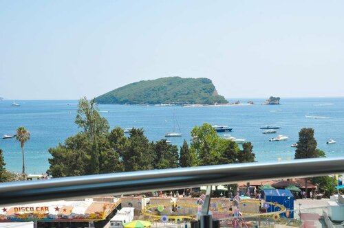 Гостиница Hotel Bracera в Будве