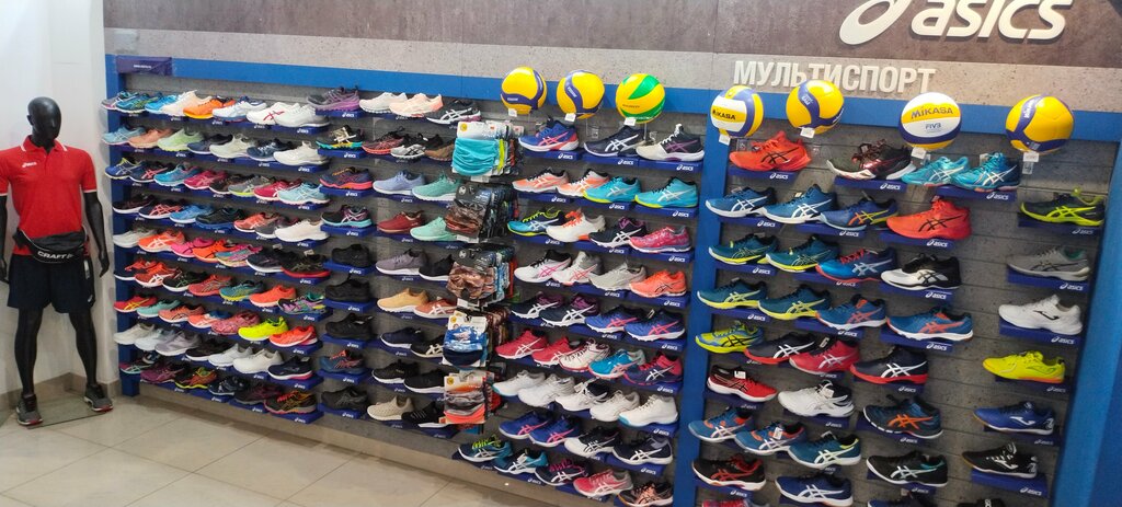 Sportswear and shoes Asics, Novosibirsk, photo