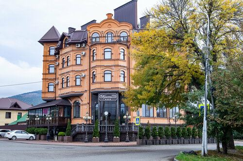 Гостиница Кристэлла