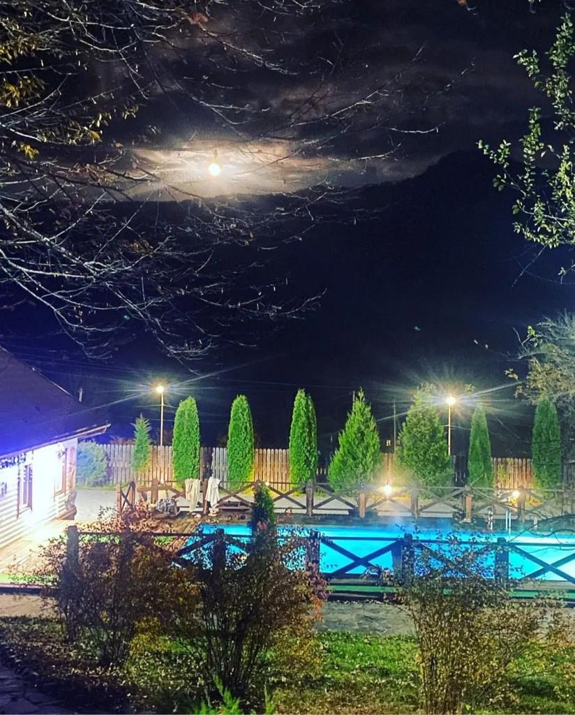 Фото Скала Монах