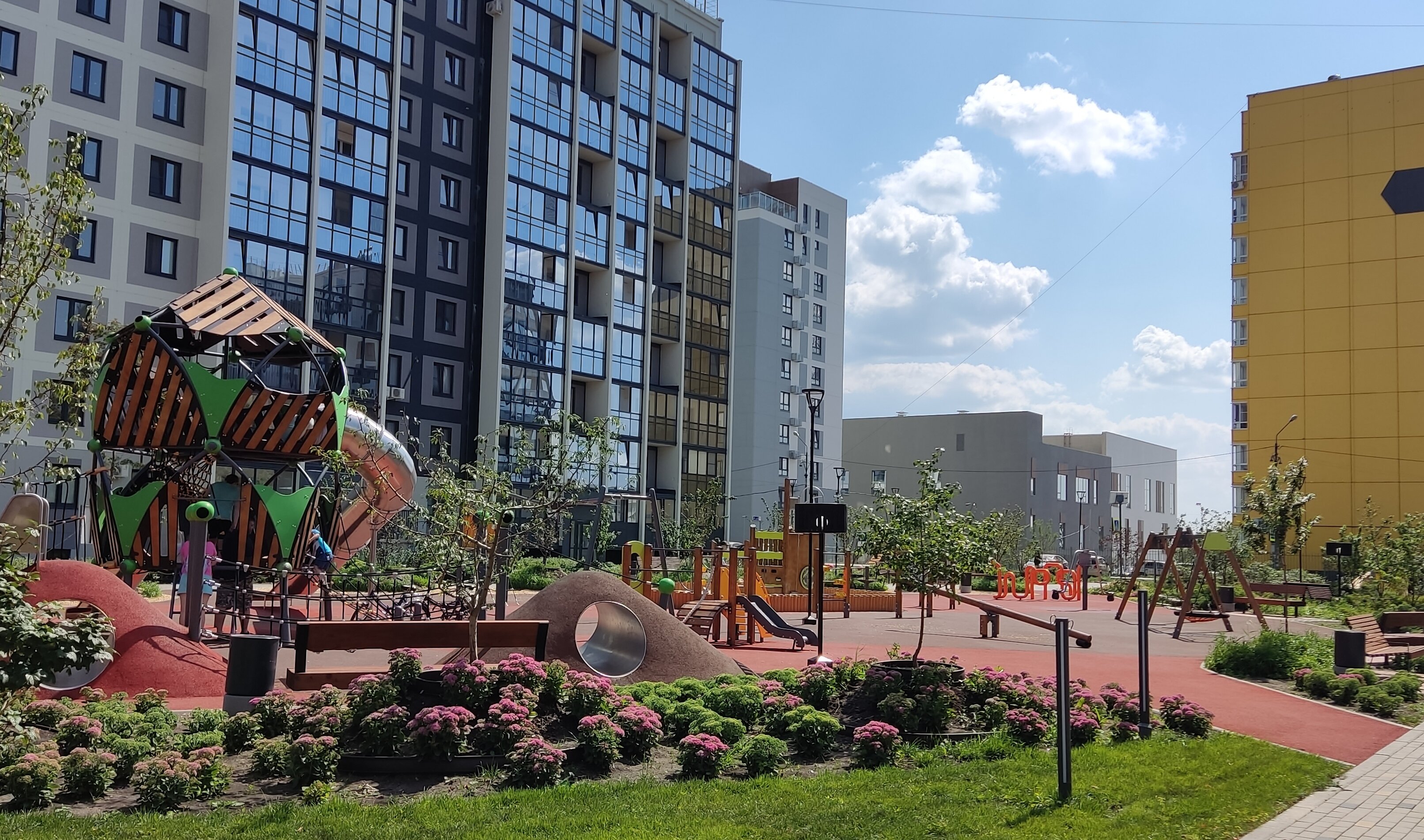 Ол бір қызға фотосын жіберіп алған