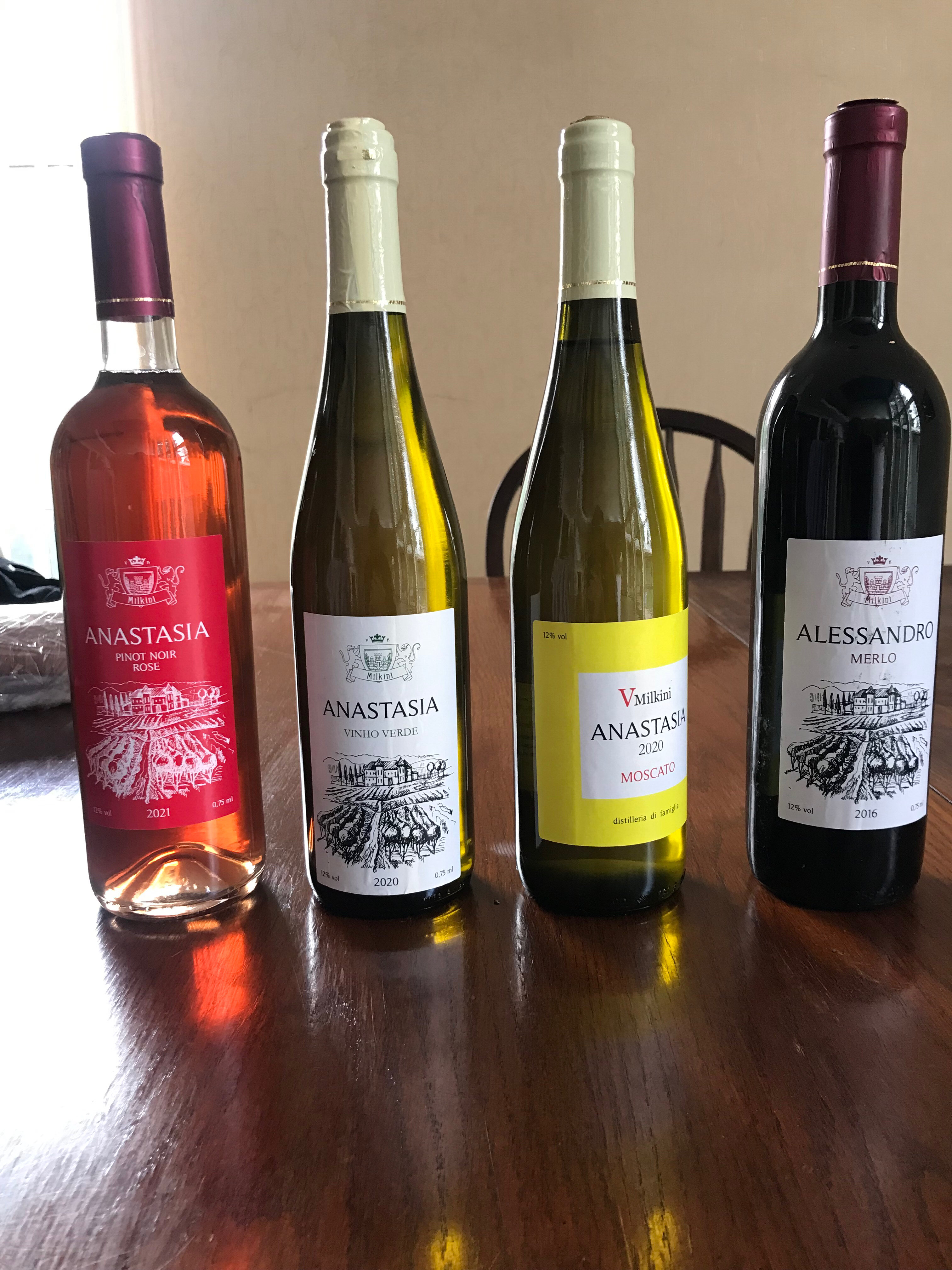 Фото Petro Castle