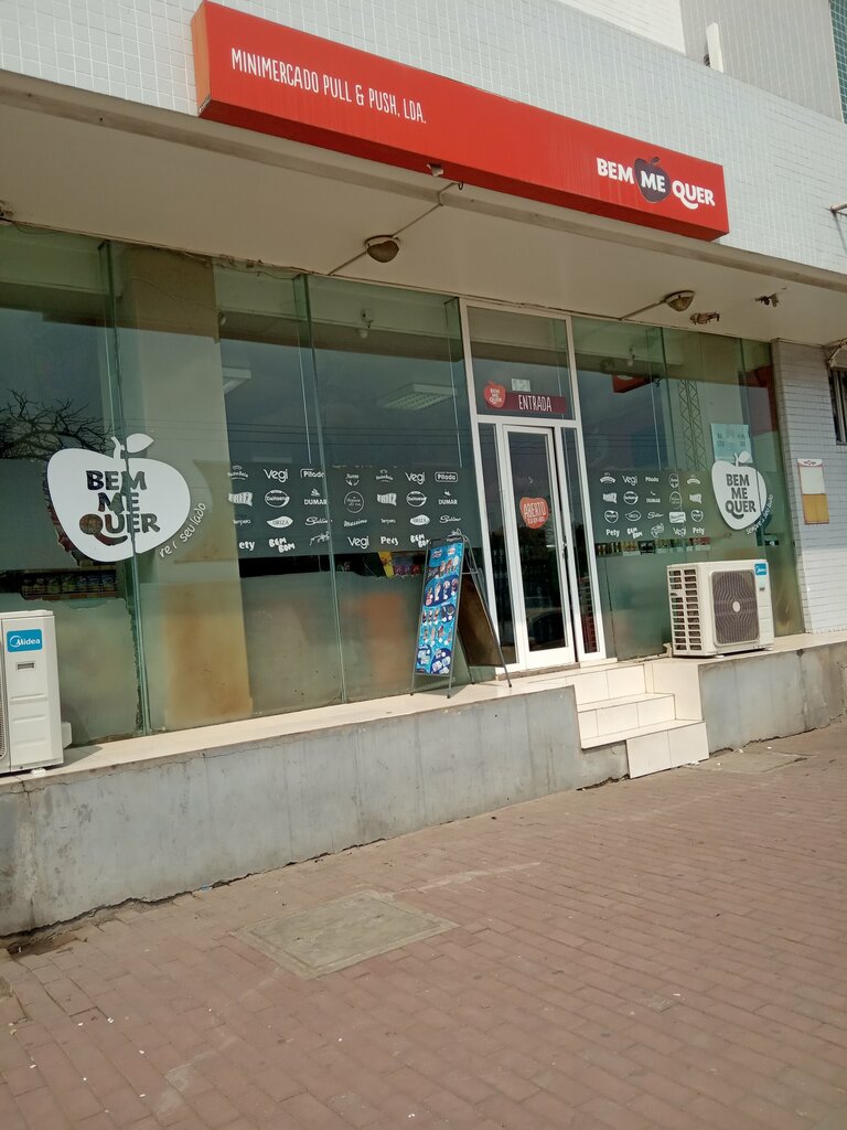 Supermarket Bem Me Quer, Loanda, photo