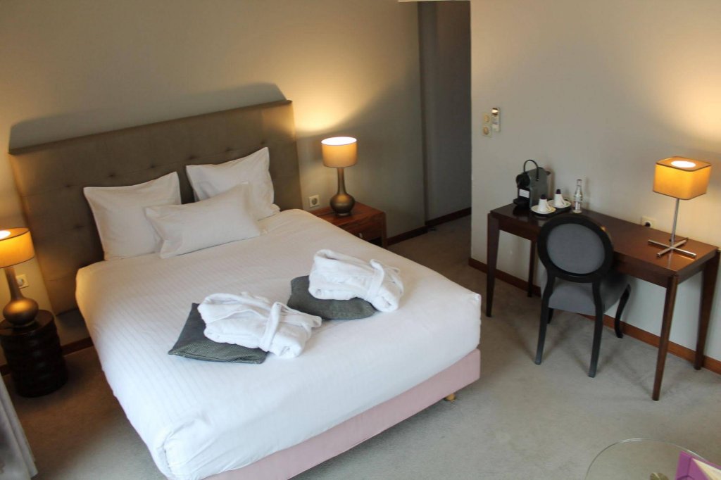 Фото Villa C Hotel