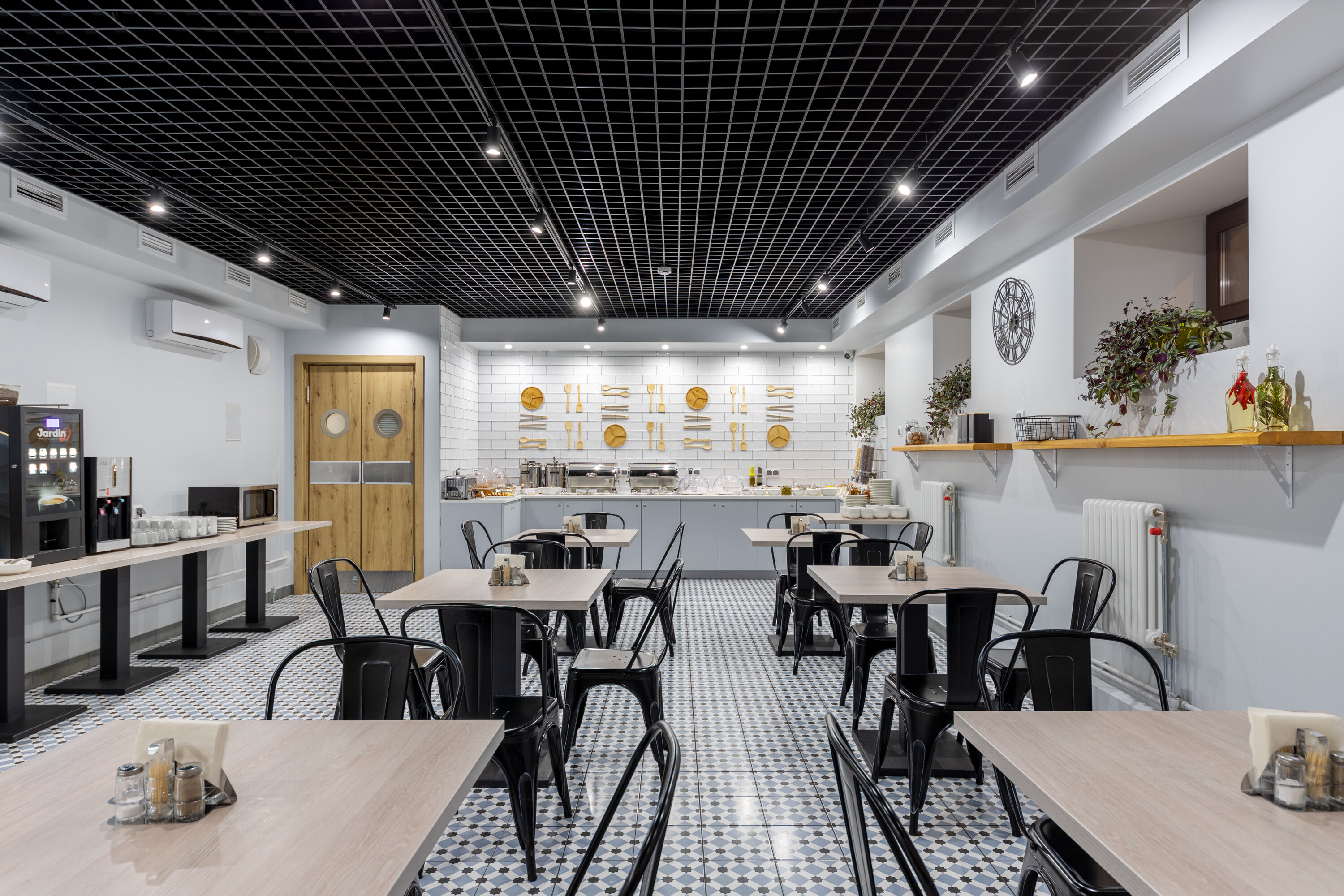 Фото Station Premier S12