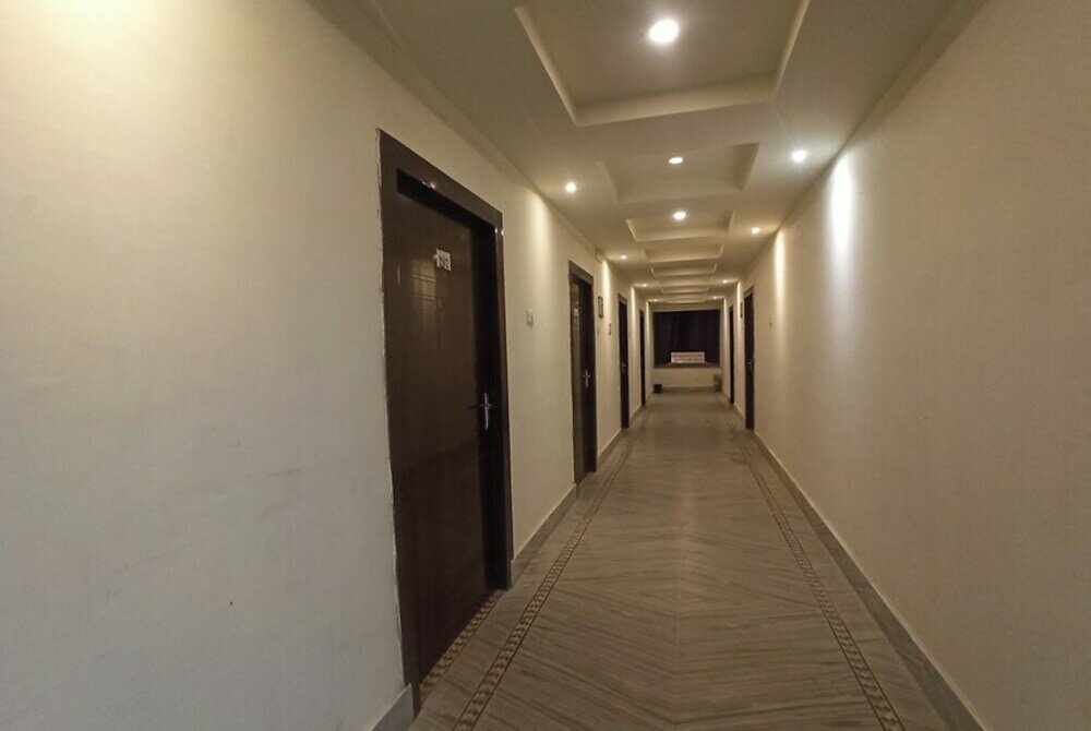 Фото Goroomgo Deepsuchi Grand Deoghar