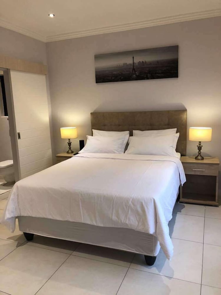 Фото Stunning Apartment in Sandton