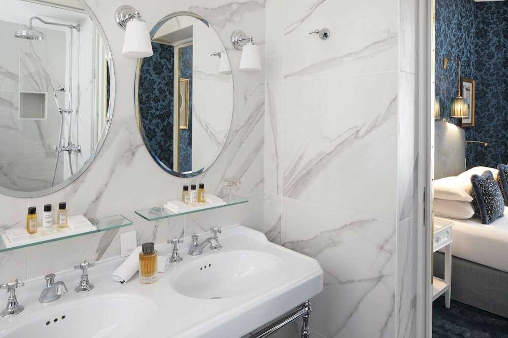 Фото Odeon Hotel