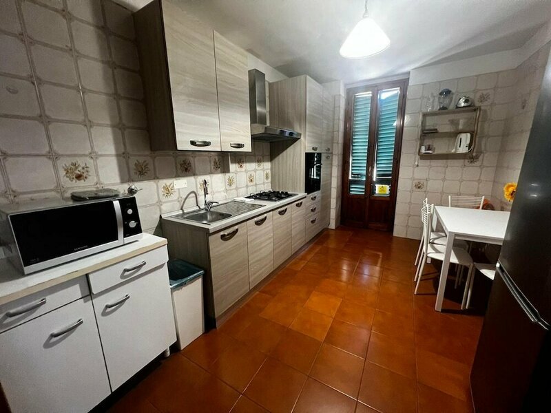 Апартаменты Corso 13 in Firenze With 3 Bedrooms and 2 Bathrooms во Флоренции
