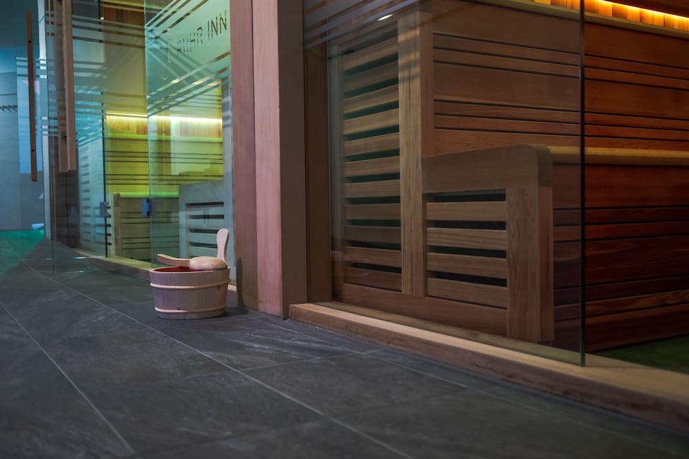 Фото Ruhr Inn Hotel