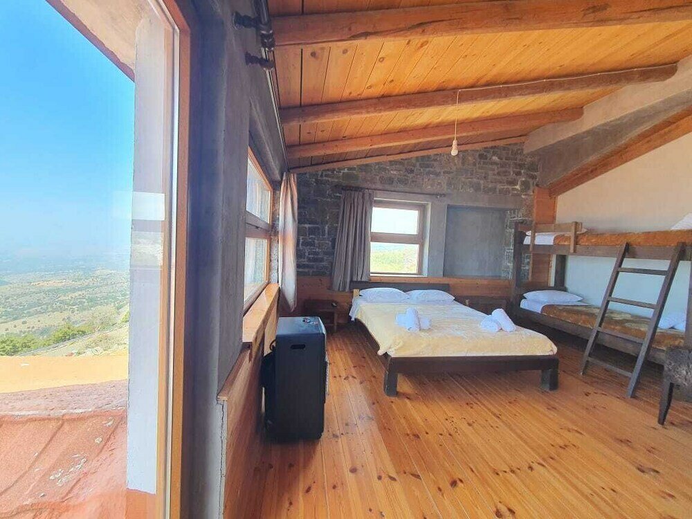 Фото Psiloritis Retreat Hotel