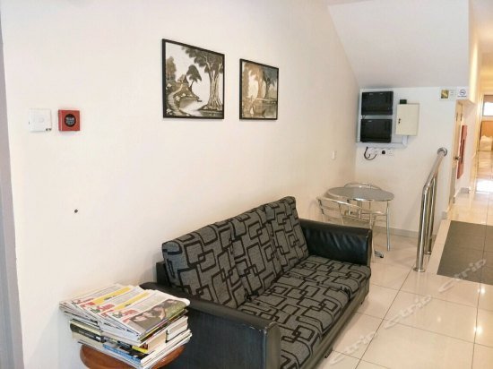 Фото Hotel A-One