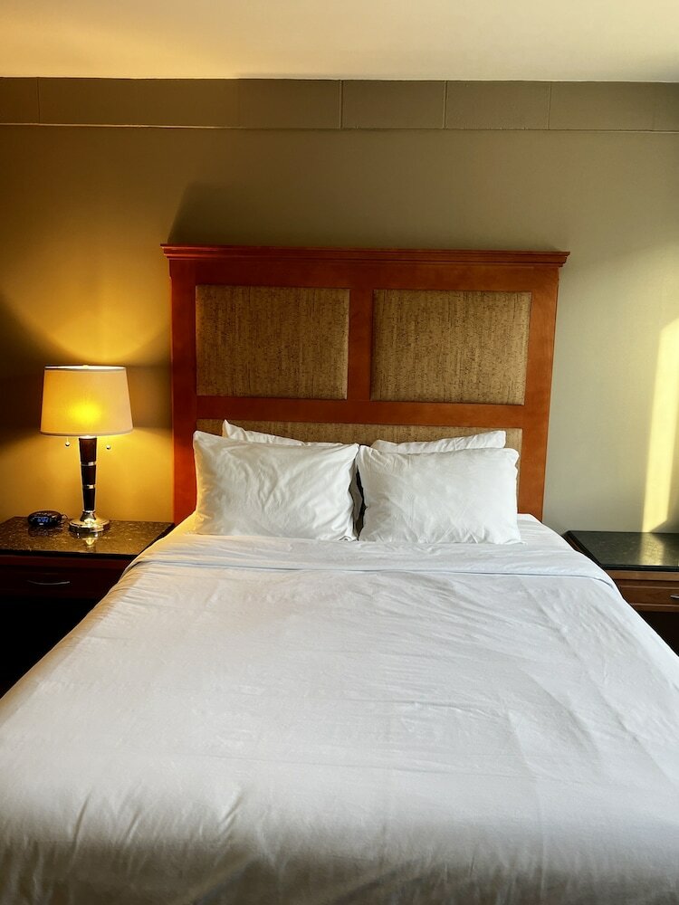 Фото Anavada Inn & Suites - Prince George