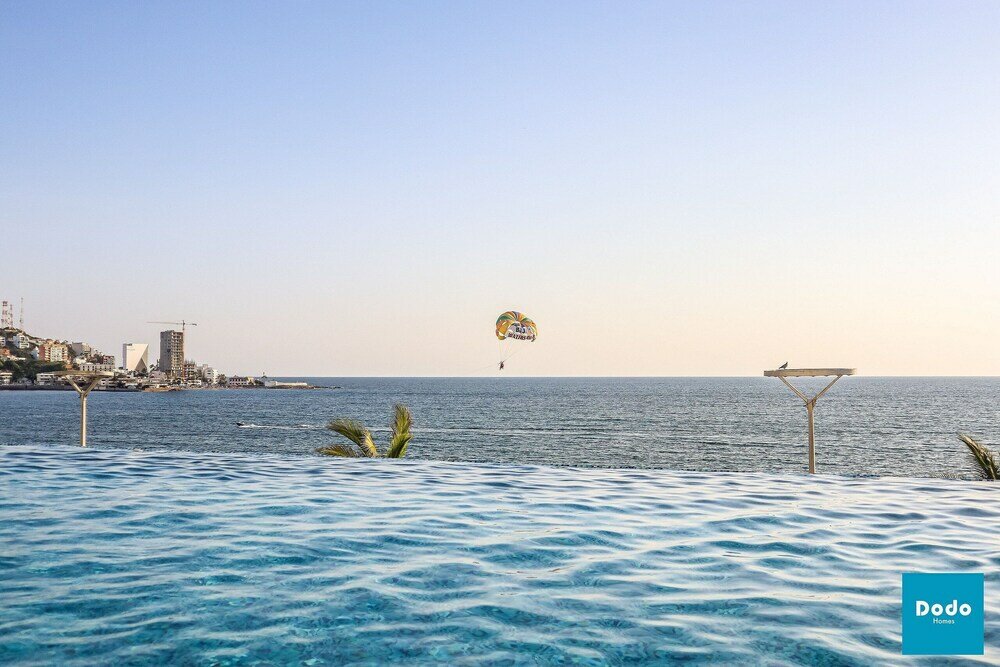 Фото Sunset View Luxury Condos