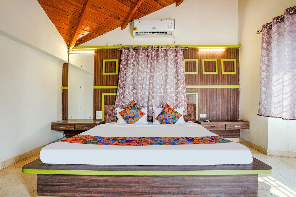 Фото Fabhotel Hi Way Resort