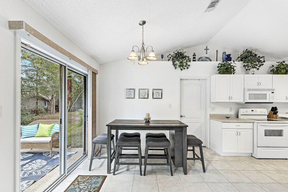 Фото Charming Pensacola House with All Needed Essentials