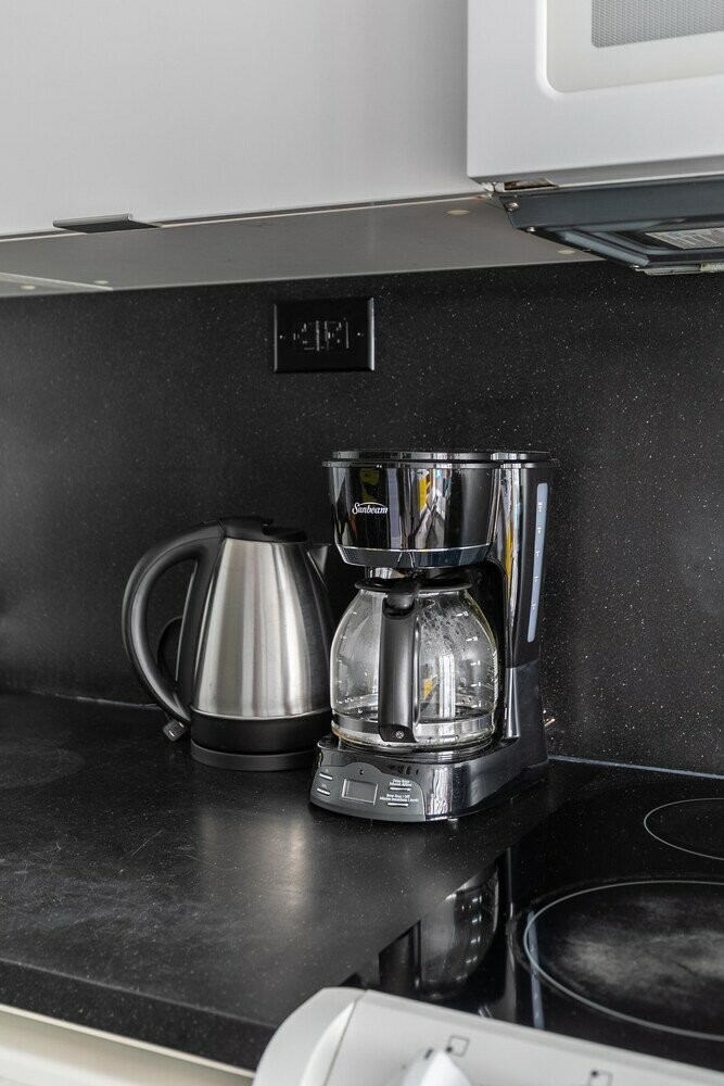 Фото SkyTree - Condos in Heart of Downtown