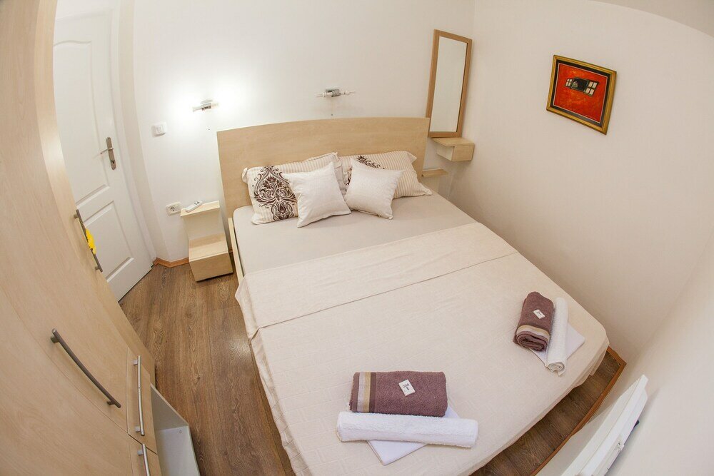 Фото Old Town Apartment Dan