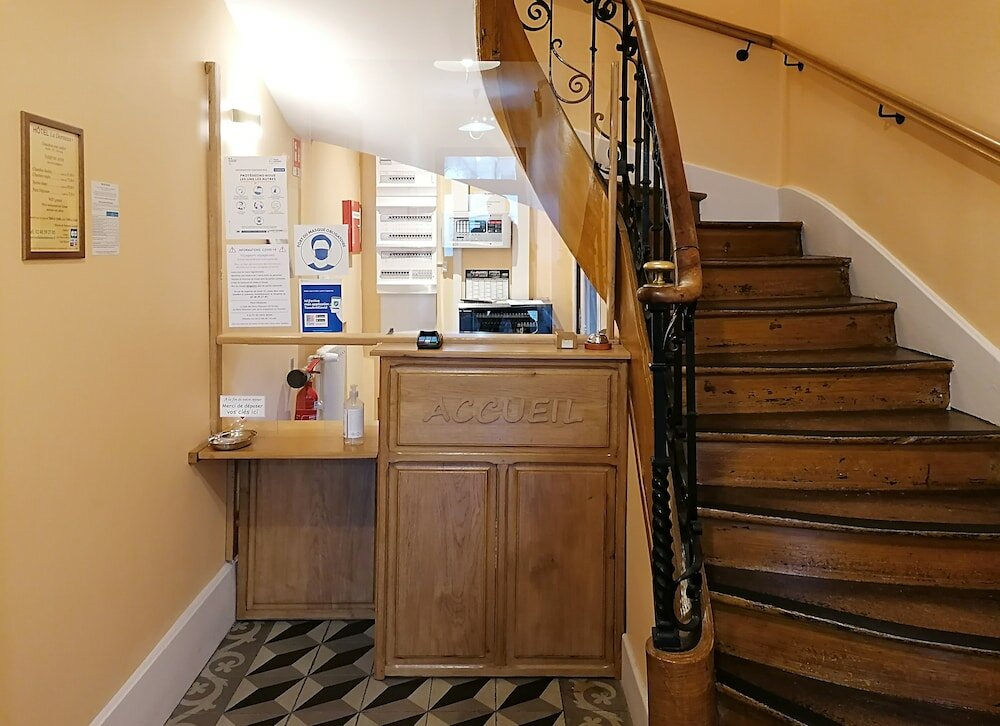 Фото Hôtel Le Dormeux