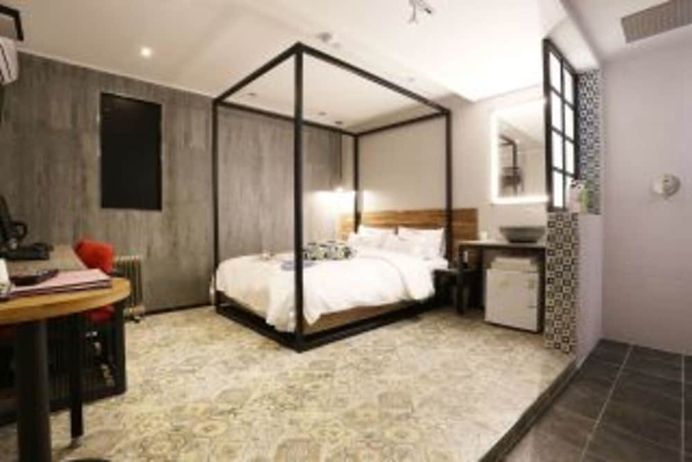 Фото Bucheon Feel