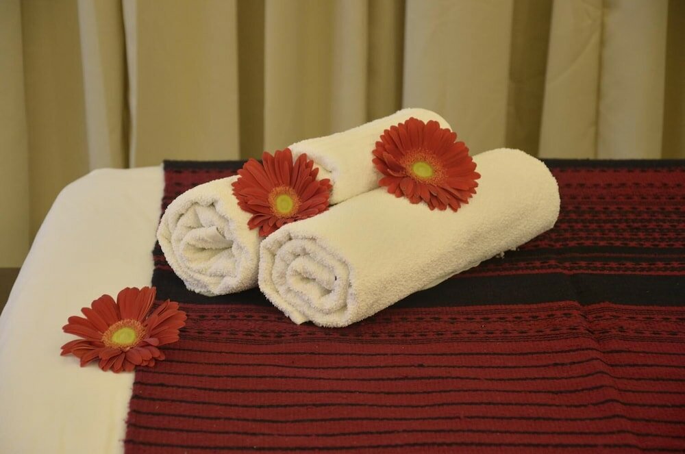 Фото Oyo 749 Hotel Ketan