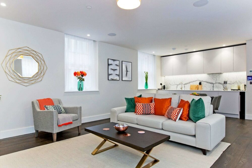 Фото Luxury 2 bed with lift ac and concierge