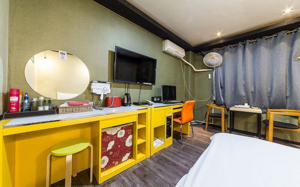 Фото Bucheon Hotel O2