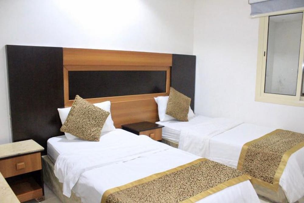 Фото Jawharet Al- Nazla Apartment Hotel
