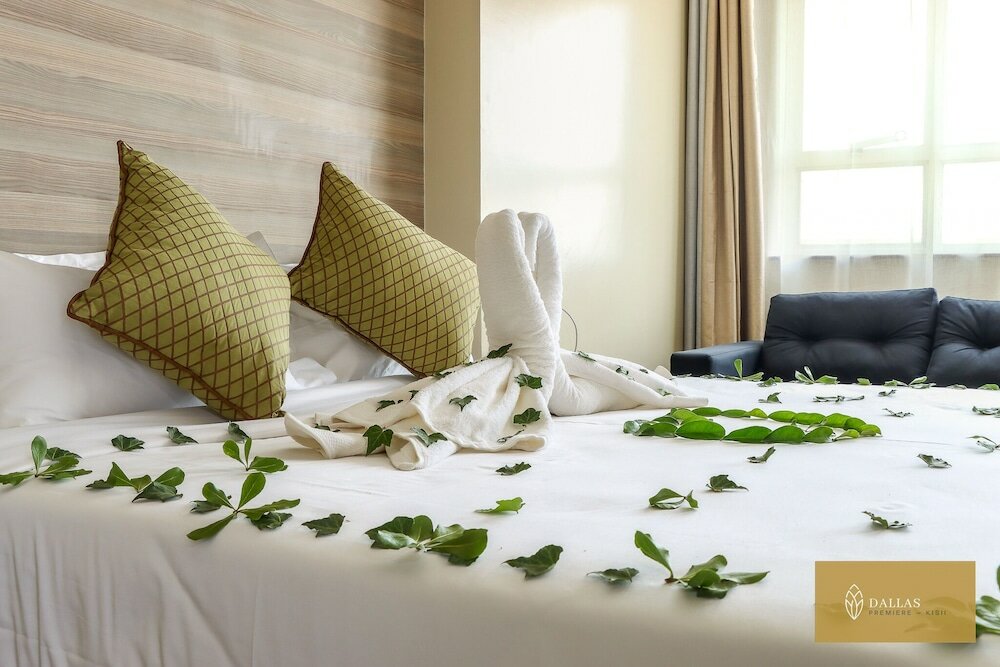 Фото Dallas Premiere Hotel