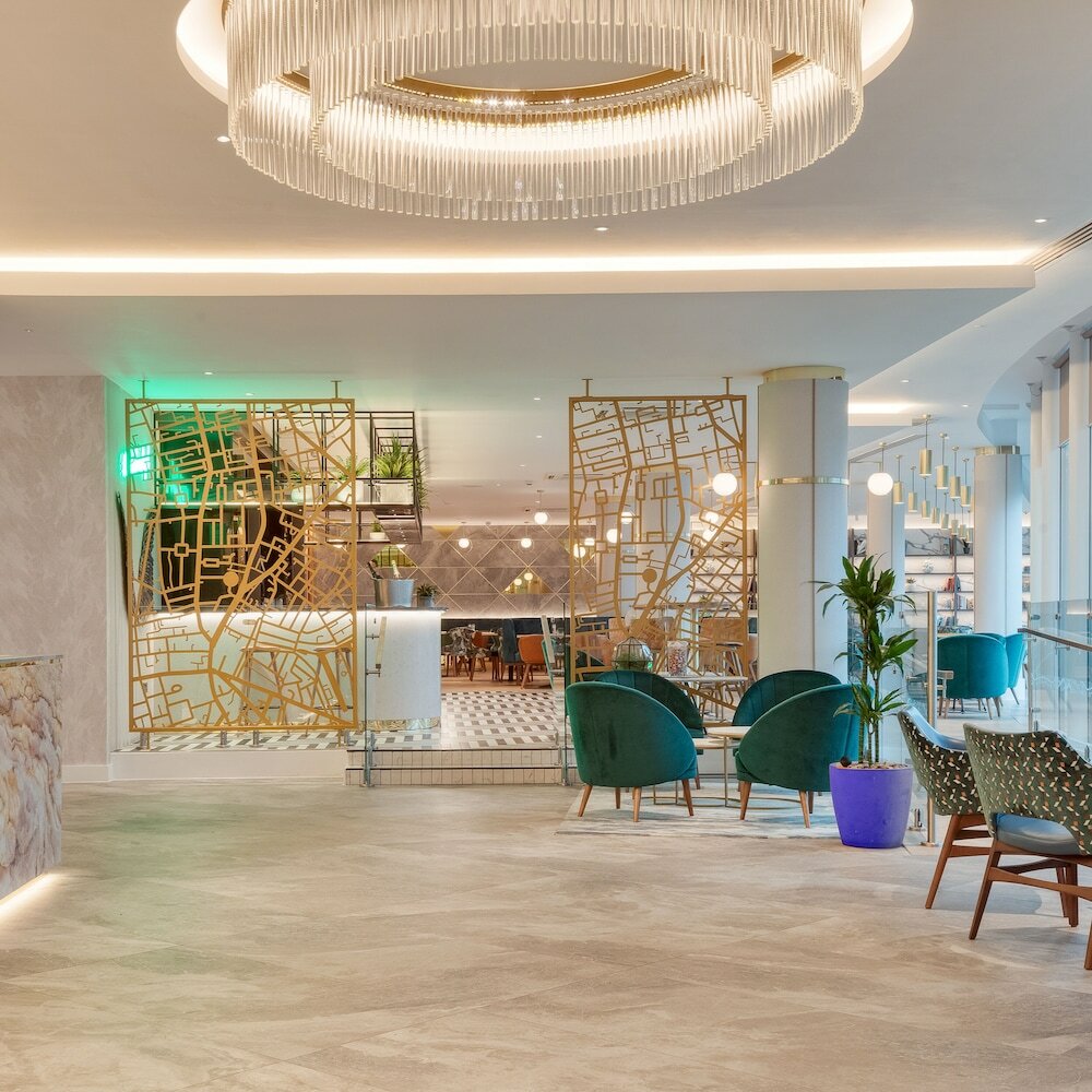 Фото Hilton London Angel Islington