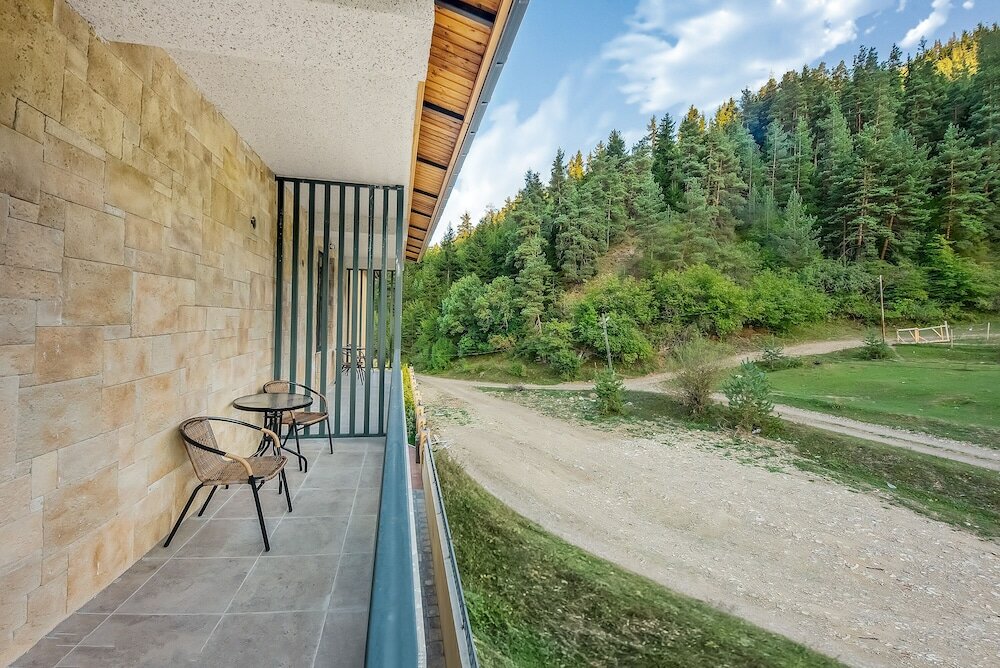 Фото Solo Grand Boshuri Hotel