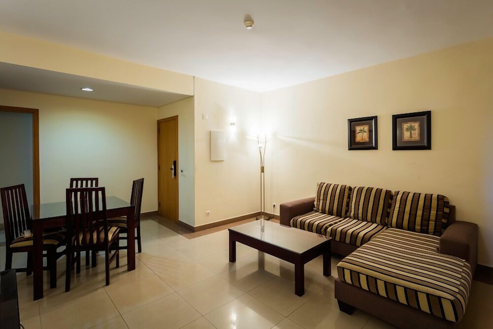 Фото VIP Executive Suites Maputo Hotel