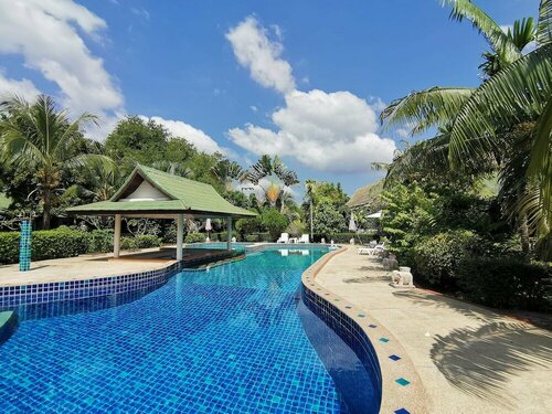Tuna Resort