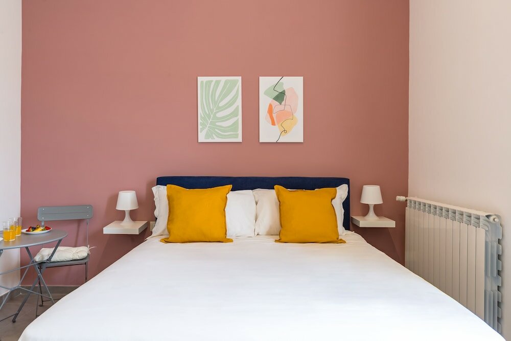 Фото Maria's Bright Flats at the Cathedral