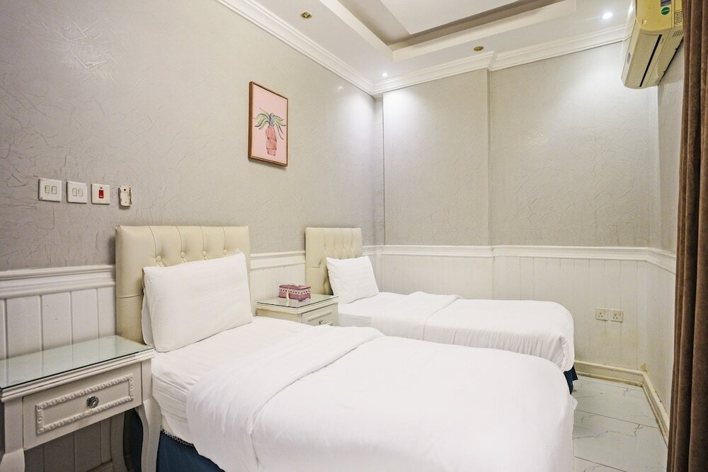 Фото Oyo 649 Al Thuraya Palace Apartments