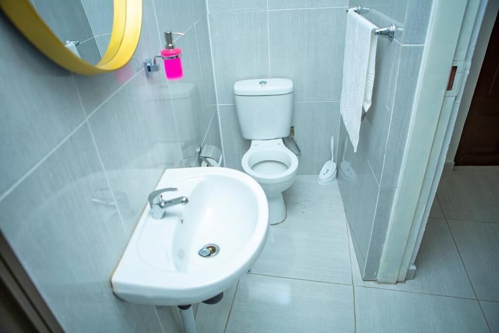 Фото Platinum Eagle Guest House