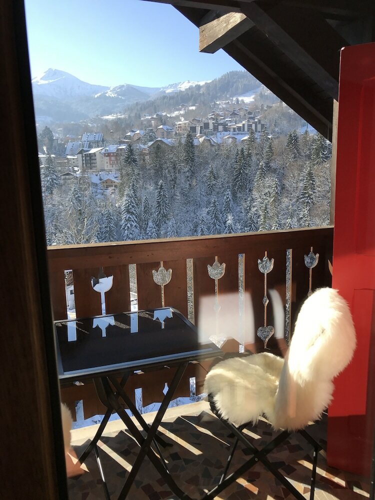 Фото Hôtel Le Coeur des Neiges