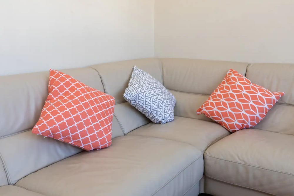 Фото Spacious and Bright 2 Bedroom Flat in Maida Vale