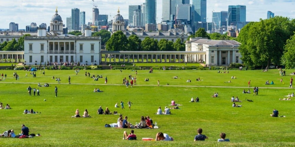 Фото Modern 2 Bedroom Lewisham Apartment