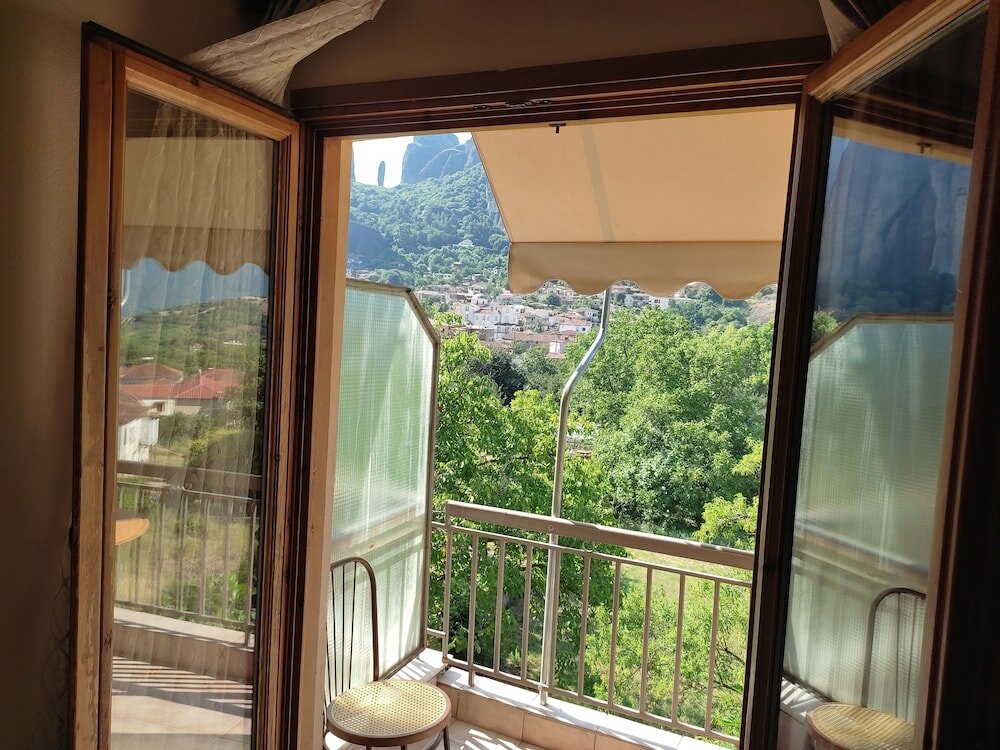 Фото Spartacus House