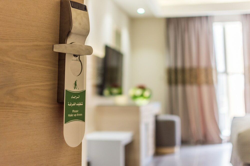 Фото Ewaa Express Hotel - Al hamra