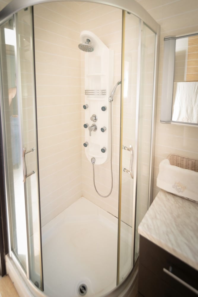 Фото SeaView Flat Near the Beach