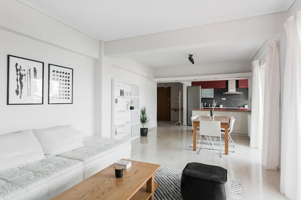 Фото Alluring 2br Apartment in Marousi