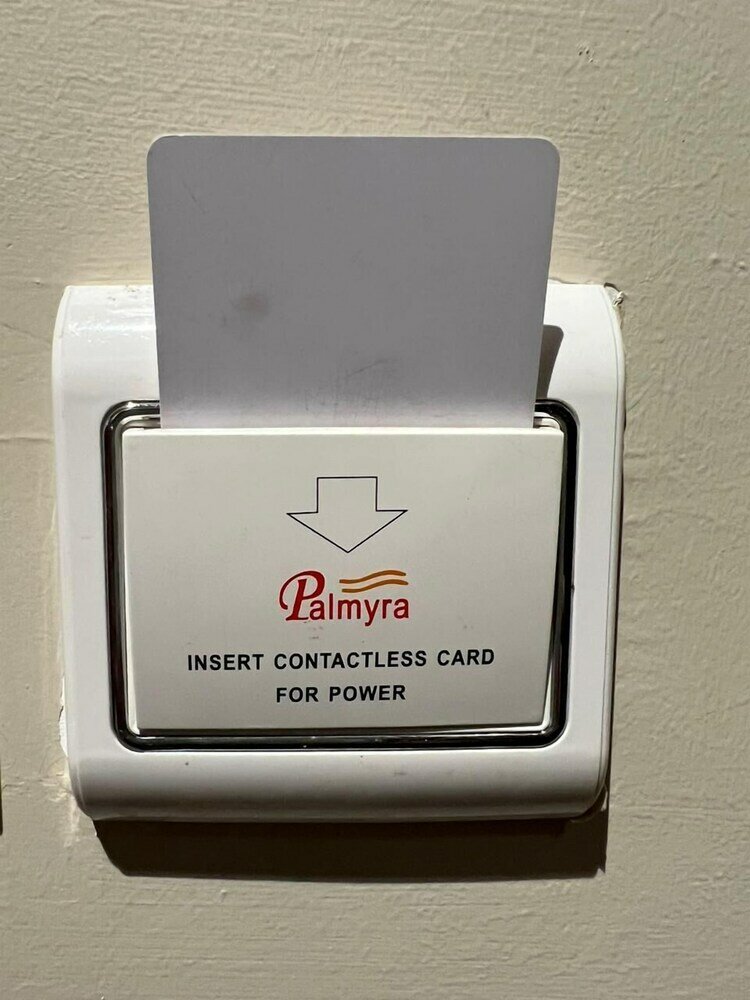 Фото 7th Square Hotel