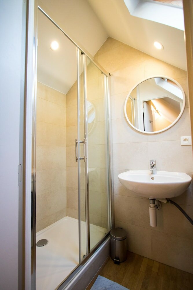 Фото Charming Triplex Near Avenue Louise