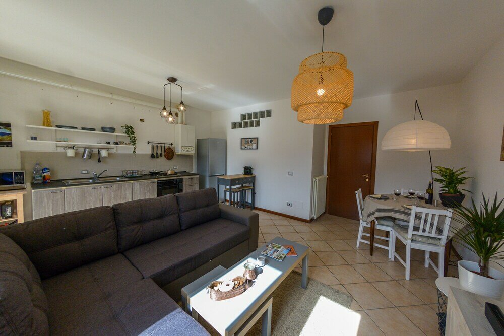 Фото Pianello Charming Lake View