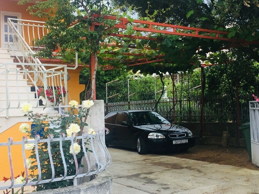 Фото Stuk- With Terrase and Close to the sea - A1