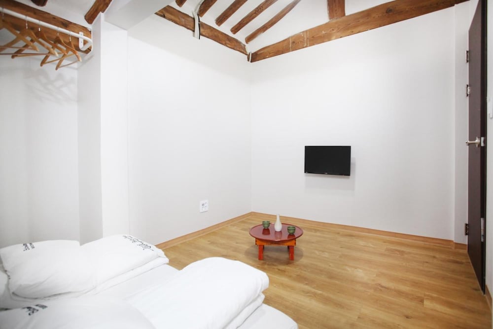 Фото Bibimbap Guesthouse